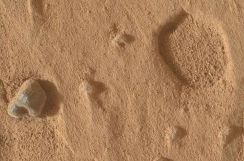 NASA Marsda 5 quyu qazdı: Kraterlər gözlənilməz bir sirri üzə çıxardı