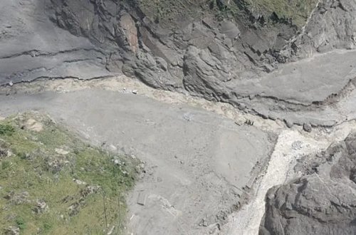 Nepalda qar uçqunu 10 nəfəri altında qoyub