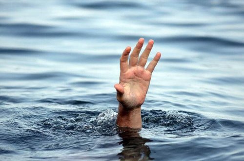 Dənizdə batdığı ehtimal edilən 3 nəfərdən xəbər yoxdur - Axtarışlar davam edir