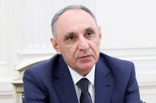 Baş prokuror Rusiya Federasiyası Ali Məhkəməsinin sədri ilə görüşüb