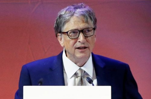 Bill Qeyts süni intellektlə bağlı risklərin yaxın gələcəkdə ortaya çıxa biləcəyini qeyd edir