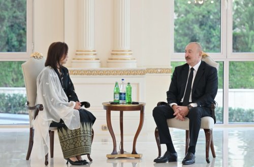 İlham Əliyev Malayziyanın yeni səfirini qəbul etdi - FOTOLAR