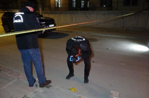 Qadın boşanma prosesi zamanı həyat yoldaşı tərəfindən güllələnib