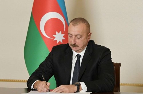 Prezidentdən övladlığa götürülmə ilə bağlı FƏRMAN