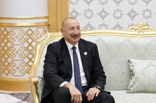 İlham Əliyevin Türkmənistana işgüzar səfəri başa çatıb