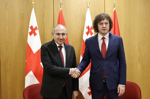 Paşinyanla Kobaxidze sammit üçün Brüsselə gedir
