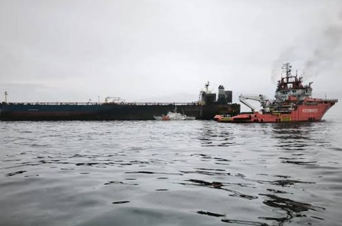 Qara dənizdə Ukrayna üçün yük daşıyan gəmiyə zərbə endirildi