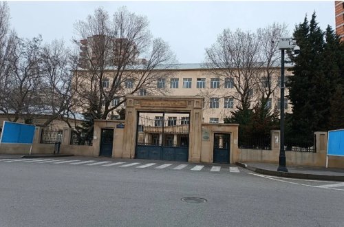 Bakıda məktəblinin 4-cü mərtəbədən yıxılaraq ölməsi faktı araşdırılır