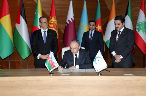 Azərbaycan Məkkə əl-Mükərrəmə Konvensiyasını imzalayıb