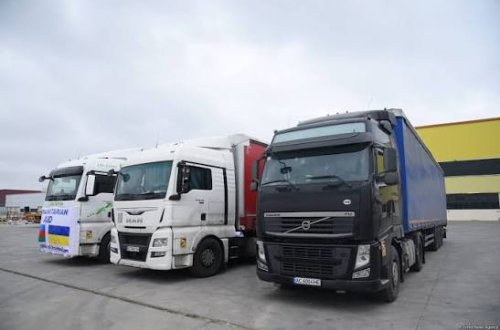 Azərbaycan Ukraynaya 1.5 milyon dollarlıq yardım göndərdi - Foto