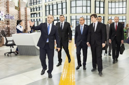 Beynəlxalq tədbirin iştirakçıları “ASAN xidmət”də